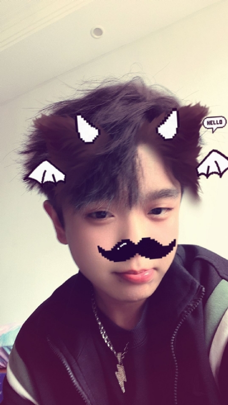 張翰的第一张照片--山东男同性恋服务网